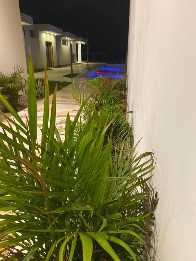 Riviera Vichayito Hotel Luaran gambar