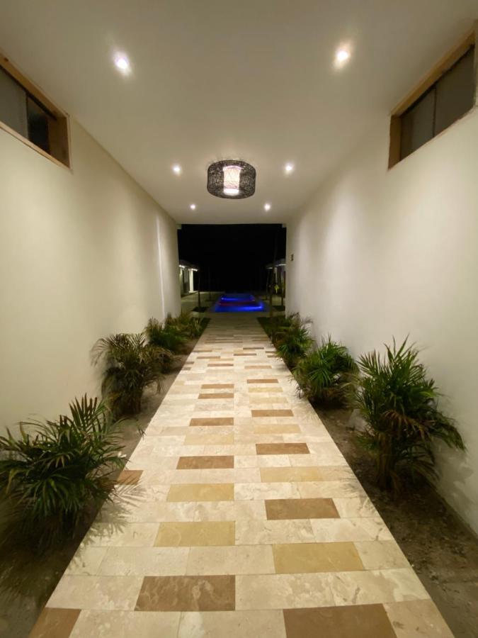 Riviera Vichayito Hotel Luaran gambar